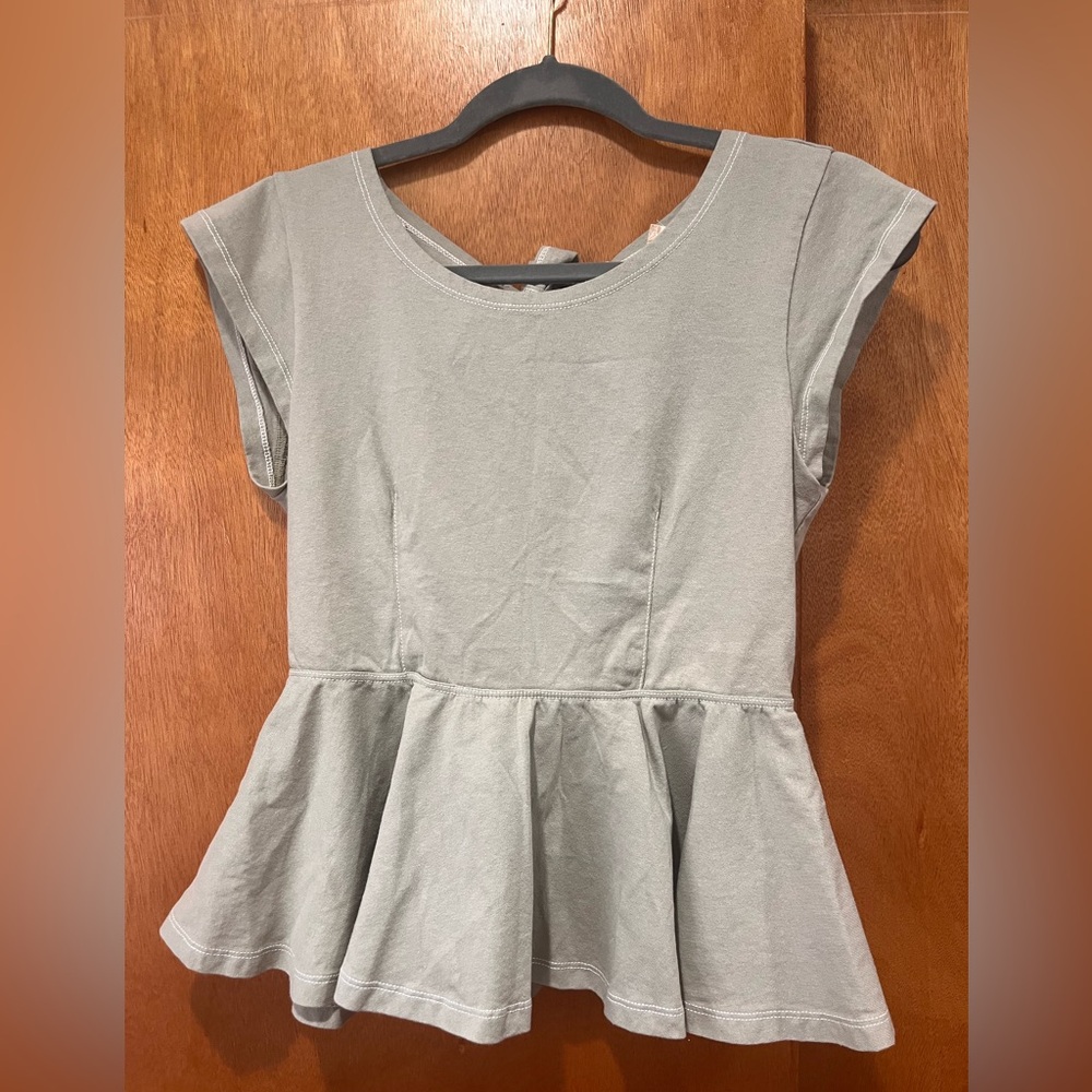 NWT Open Back Peplum Top